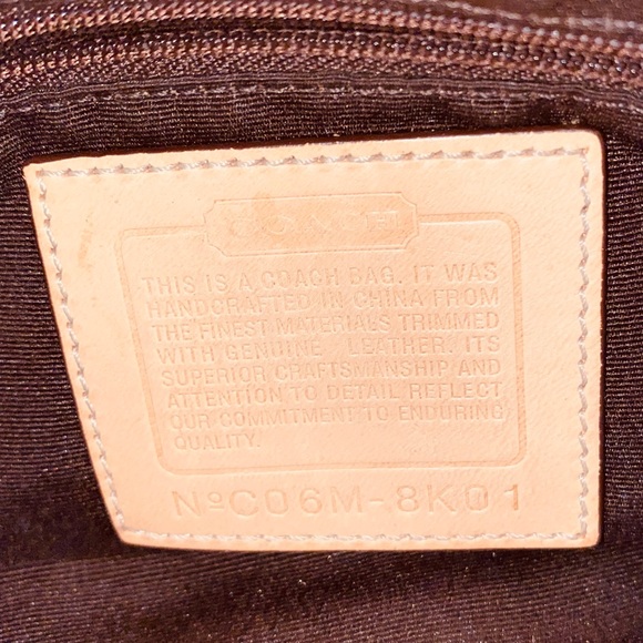 Authentic Coach Y2K Vintage Signature East West Demi Hampton Baguette (2005) - Picture 8 of 11